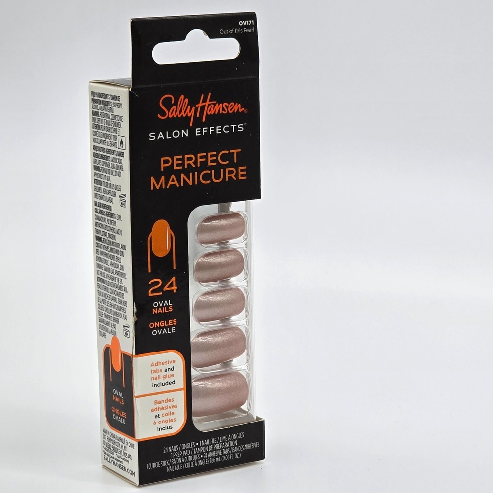 Sally Hansen OV171 Out of This Pearl Oval Press On Nails 24 Pearly Nude New